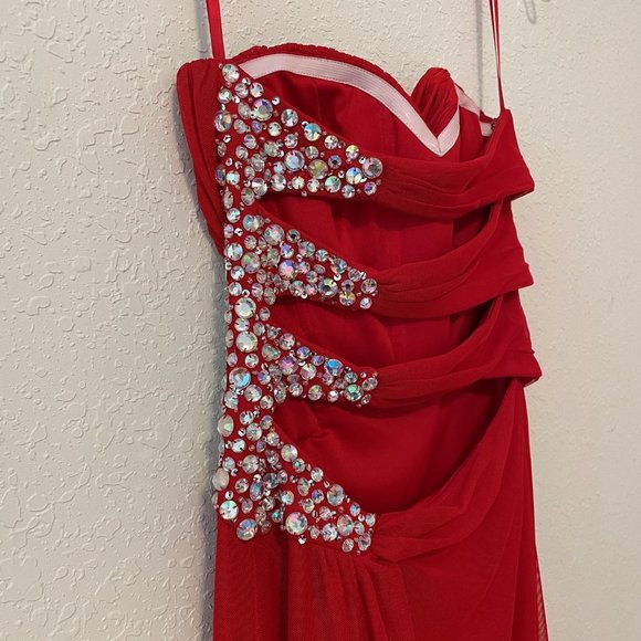 XSCAPE red strapless maxi dress for special occasion. Size 0 - Picture 4 of 6